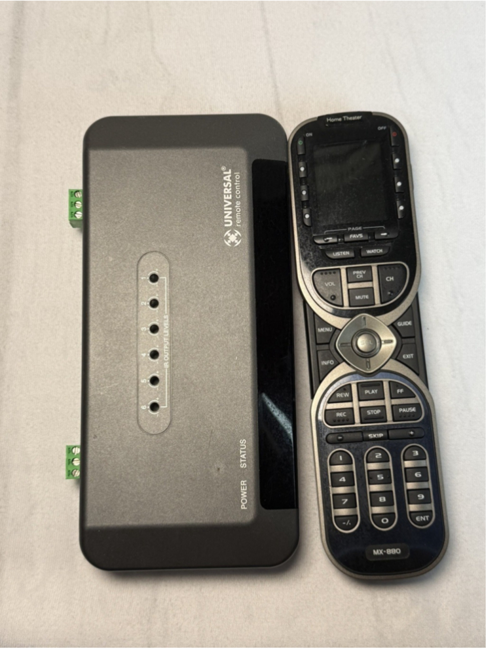 URC MX-880 Universal Remote Control + MRF-350 RF Base Station Untested